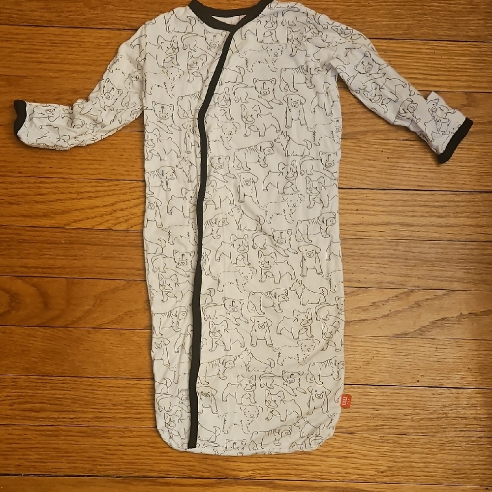 Magnetic Me Dog Print Sleep Sack - White and Black NB - 3 Months Up To 12lbs